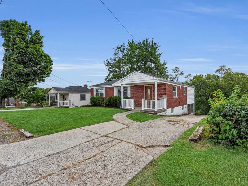 4410 Race Rd, Green Township, OH 45211 Photo 5