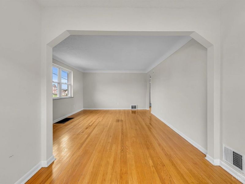 4410 Race Rd, Green Township, OH 45211 Photo 9