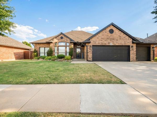 8204 NW 69th Street, Oklahoma City, OK 73132