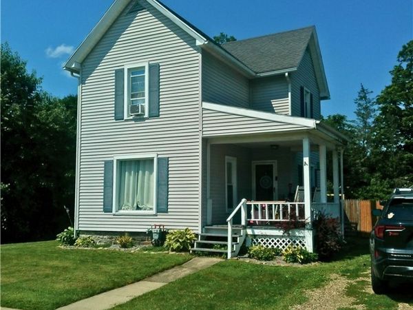 17 Chestnut Street , Belfast, NY 14711