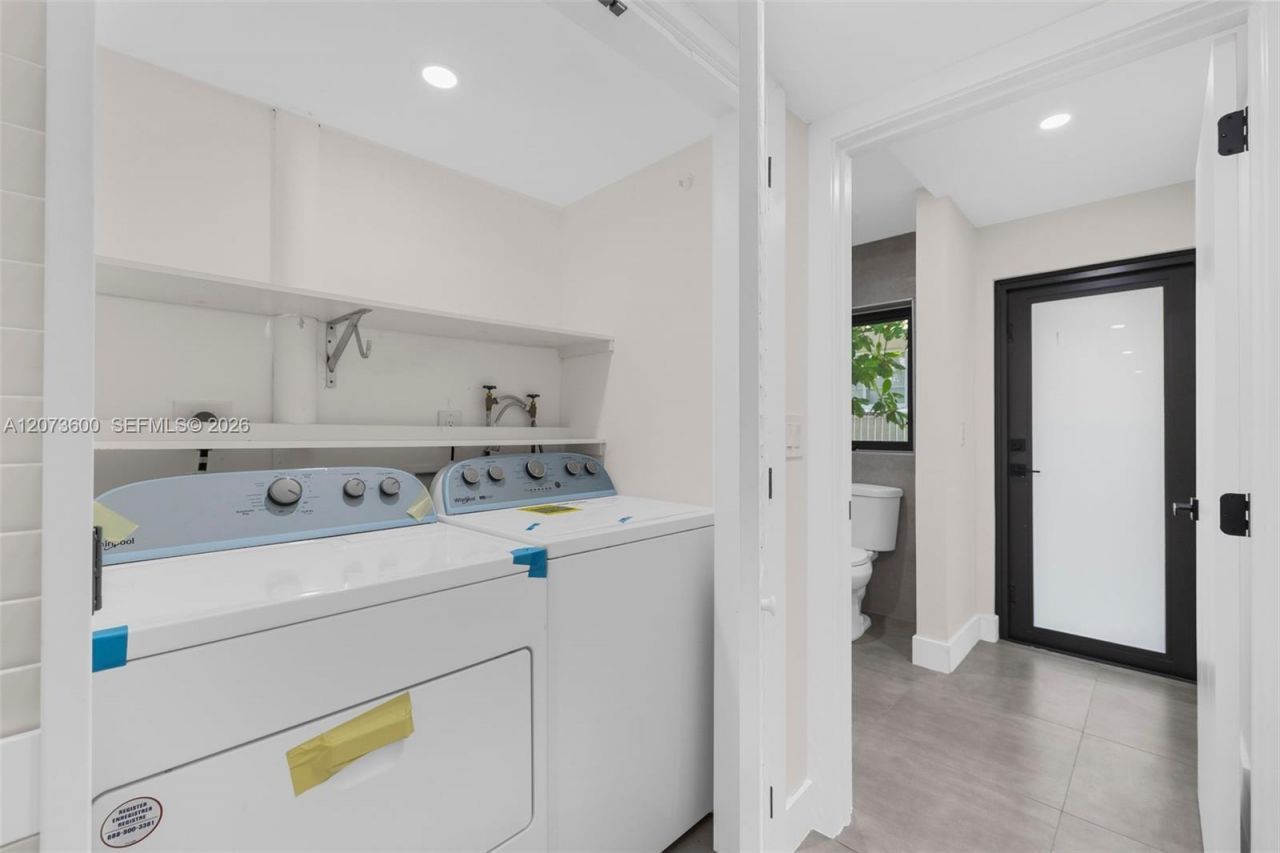 345 Sarto Ave , Unit 1, Coral Gables, FL 33134 Photo