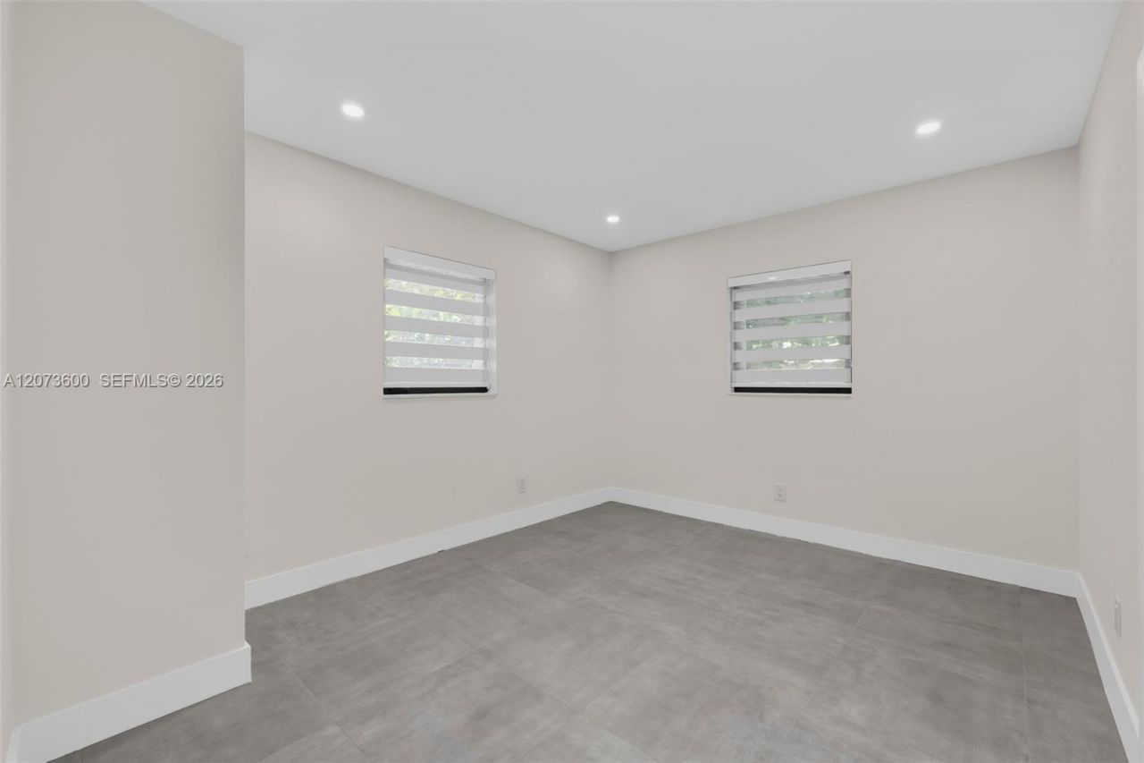 345 Sarto Ave , Unit 1, Coral Gables, FL 33134 Photo