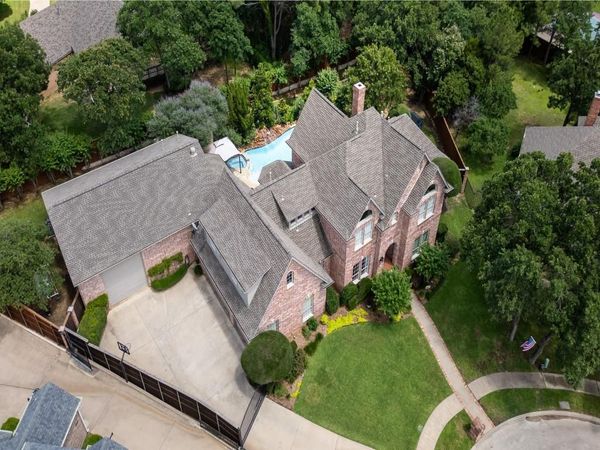 100 Bentwood Court, Denton, TX 76210