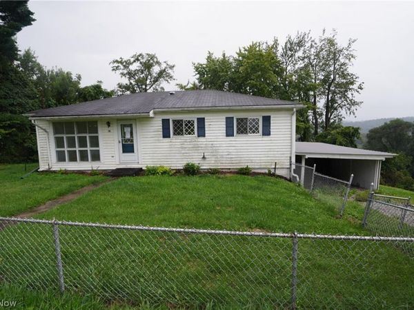 19 Hillcrest Drive, Martins Ferry, OH 43935