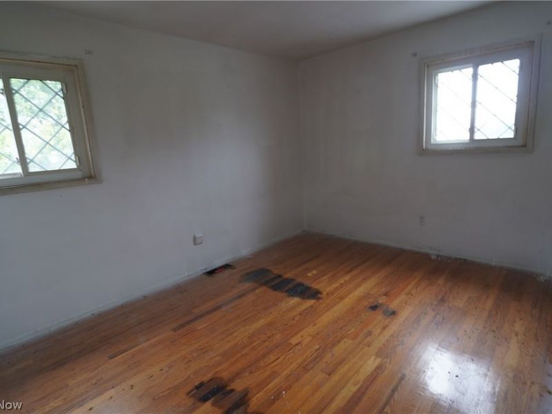 19 Hillcrest Drive, Martins Ferry, OH 43935 Photo 10