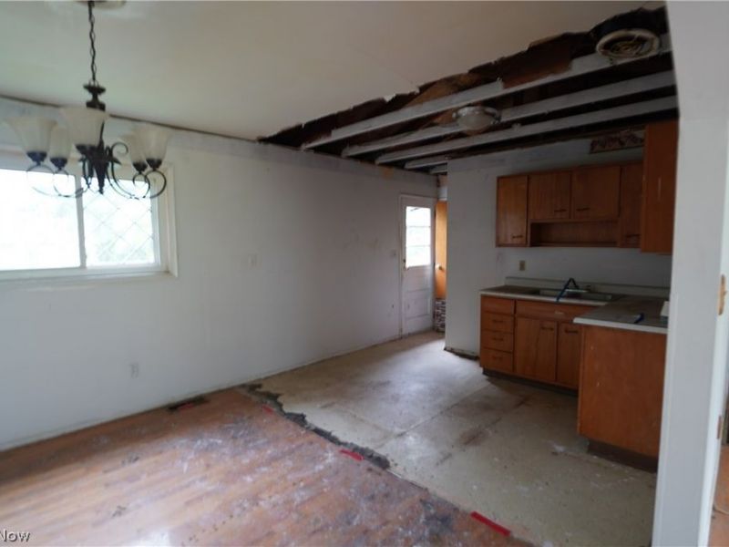 19 Hillcrest Drive, Martins Ferry, OH 43935 Photo 17