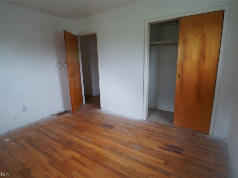 19 Hillcrest Drive, Martins Ferry, OH 43935 Photo 8