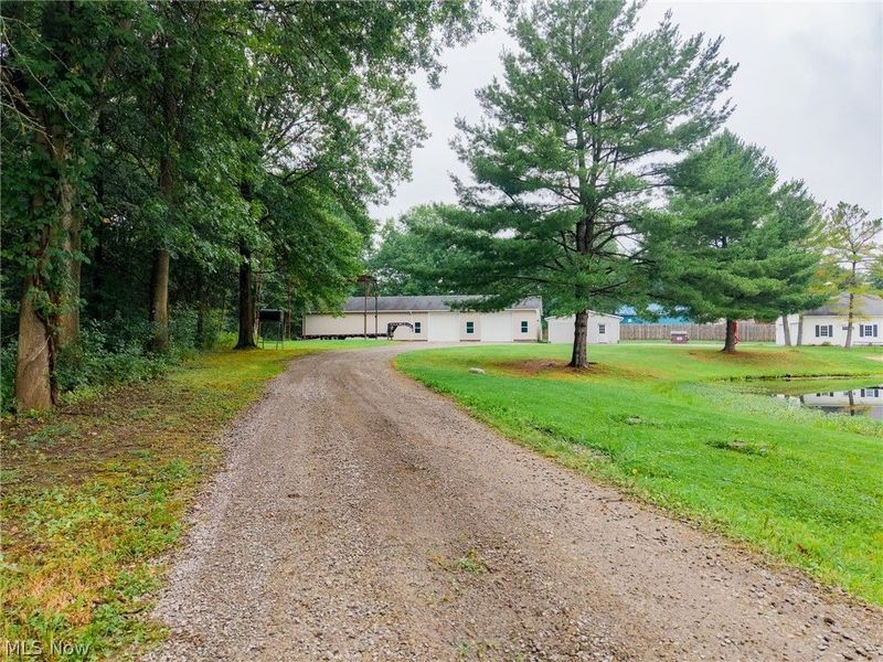 357 State Road, Warren, OH 44483 Photo 11