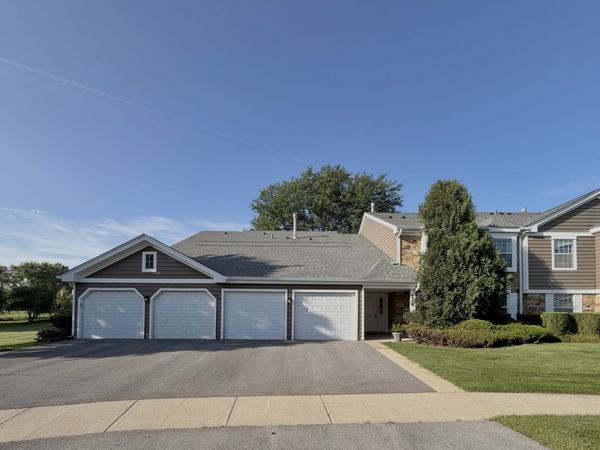 214 Maplebrook Court , Unit X1, Schaumburg, IL 60194