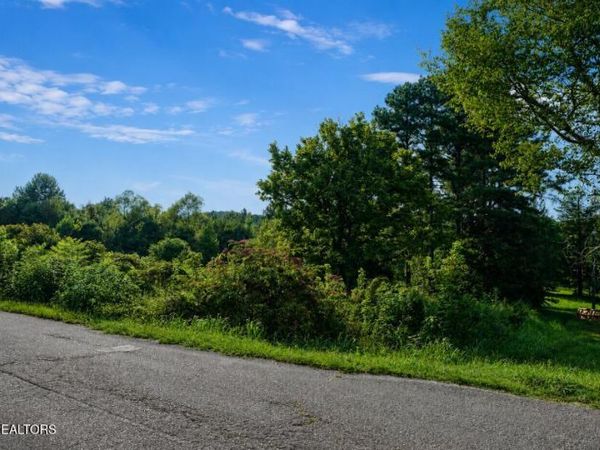 258 Buckner Rd, Philadelphia, TN 37846