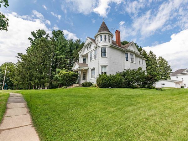 539 Congress Street, Bloomington, WI 53804