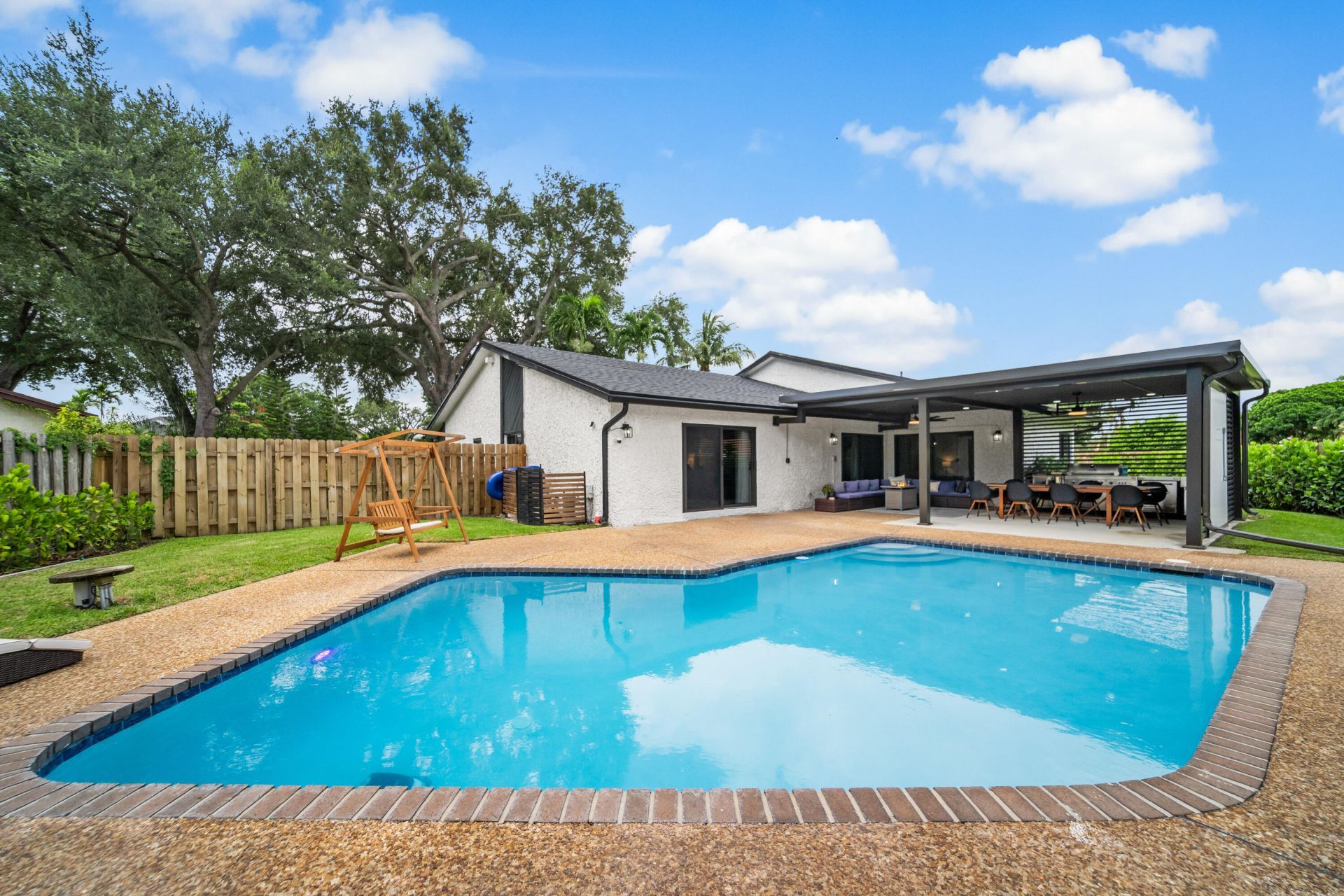 6299 Hollandaire Drive E, Boca Raton, FL 33433 Photo