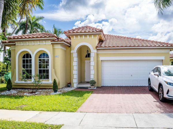 4901 SW 134TH Avenue, Miramar, FL 33027