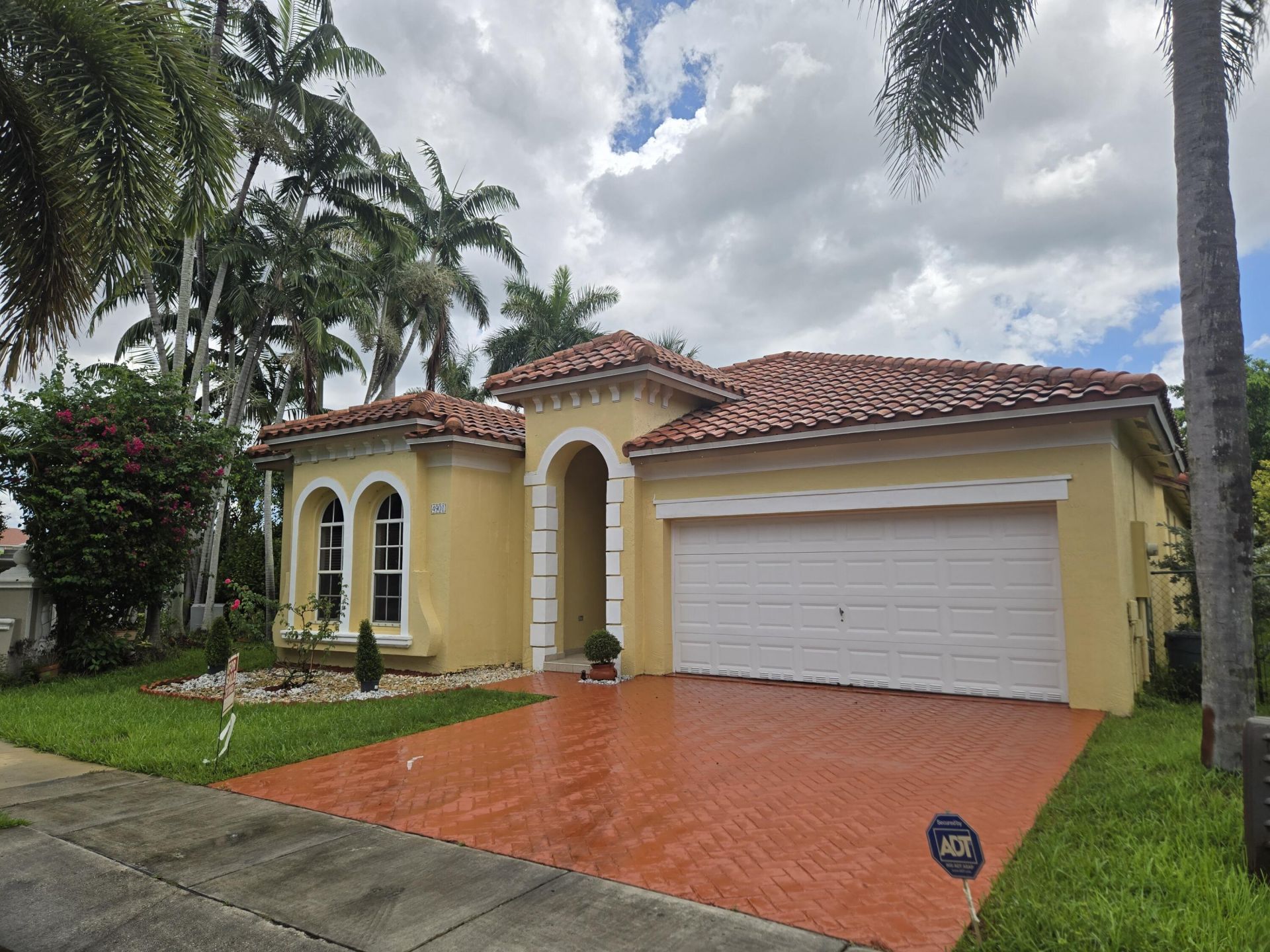 4901 SW 134th Avenue, Miramar, FL 33027 Photo