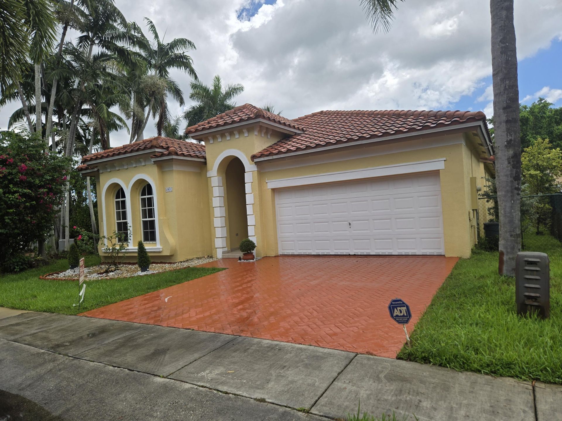 4901 SW 134th Avenue, Miramar, FL 33027 Photo