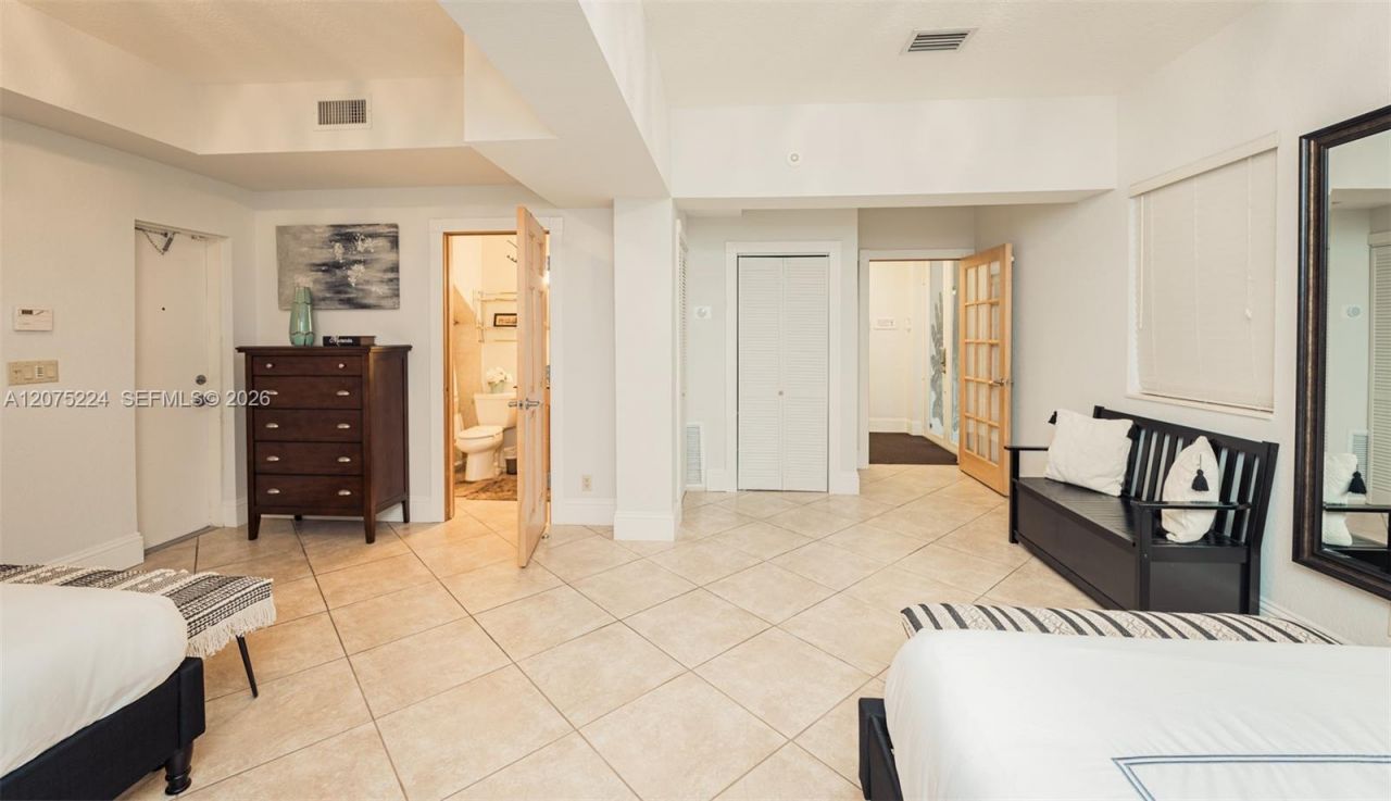 302 Balboa St , Hollywood, FL 33019 Photo