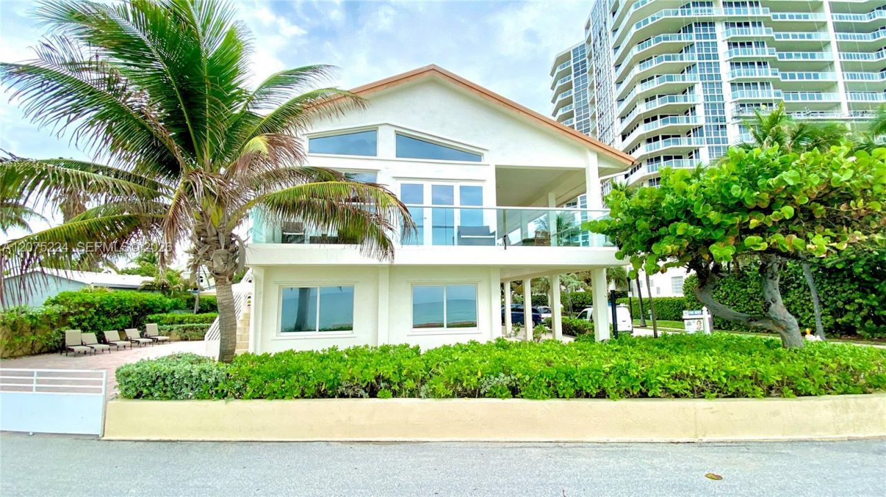 302 Balboa St , Hollywood, FL 33019 Photo