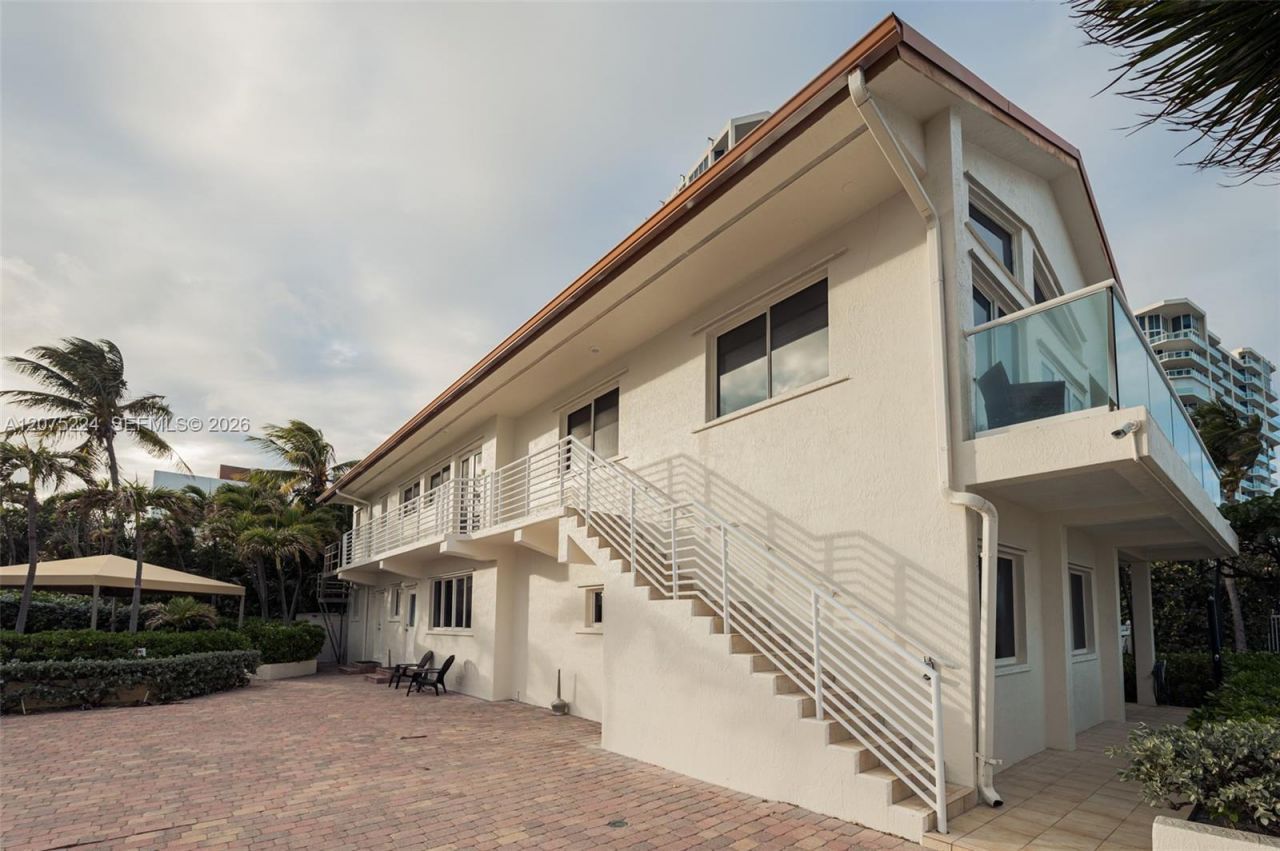 302 Balboa St , Hollywood, FL 33019 Photo