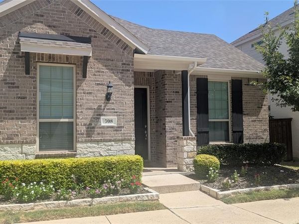 708 Waterbrook Parkway, Argyle, TX 76226