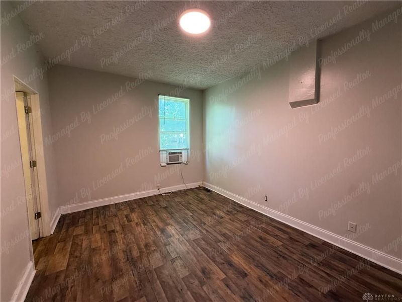 2315 Chickasaw Street, Unit 1, Cincinnati, OH 45219 Photo 5