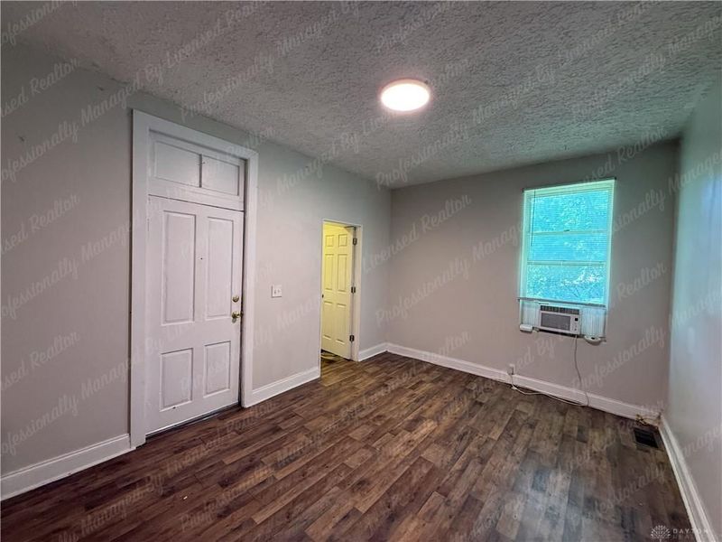 2315 Chickasaw Street, Unit 1, Cincinnati, OH 45219 Photo 6