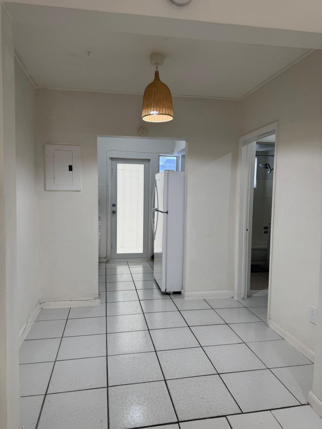 7424 Byron Avenue, Unit 4B, Miami Beach, FL 33141 Photo