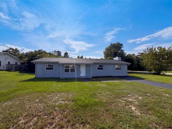 2096 W ATMORE CIRCLE , DELTONA, FL 32725