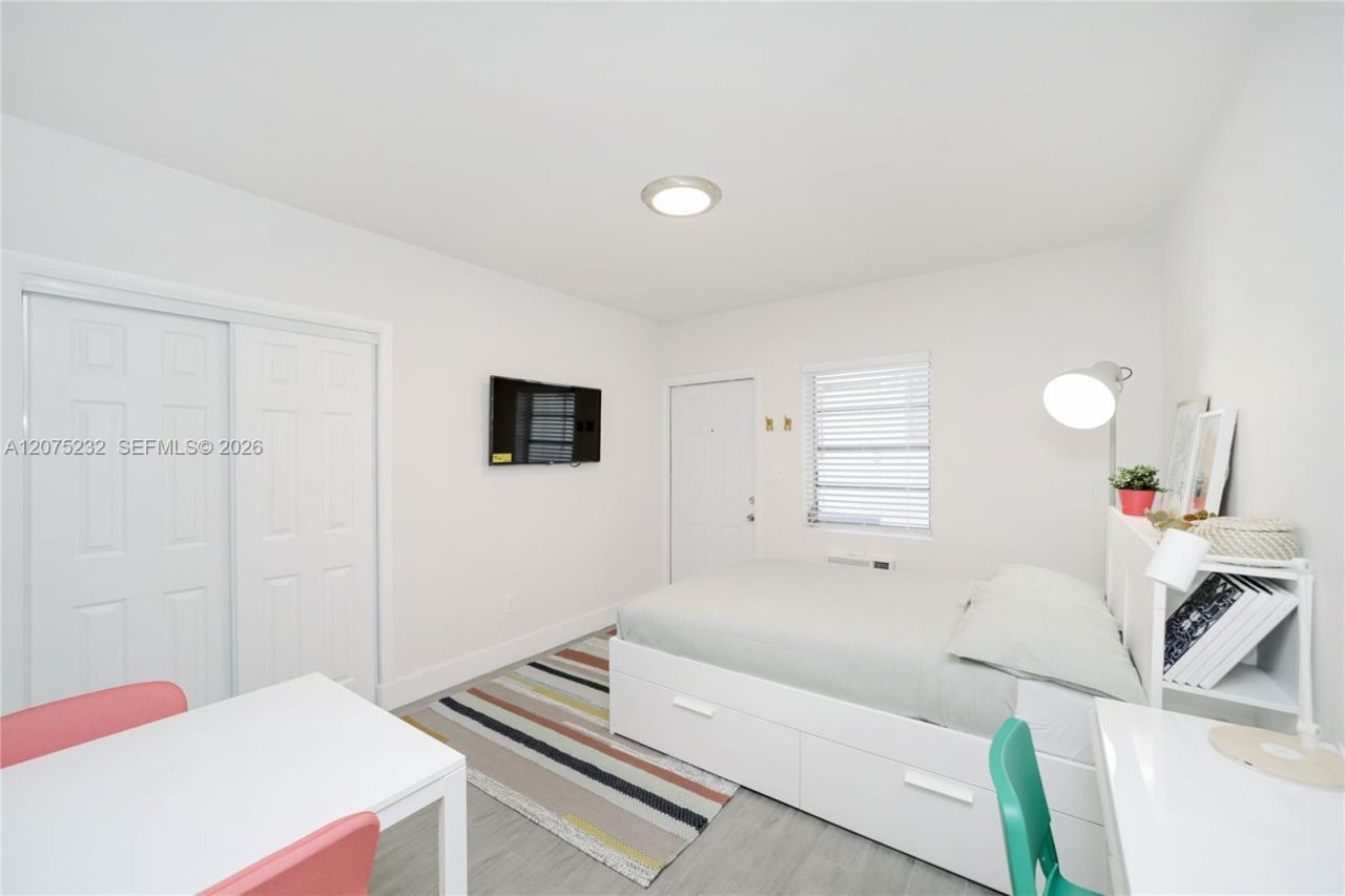 770 NE 123rd St , Unit 20, North Miami, FL 33161 Photo