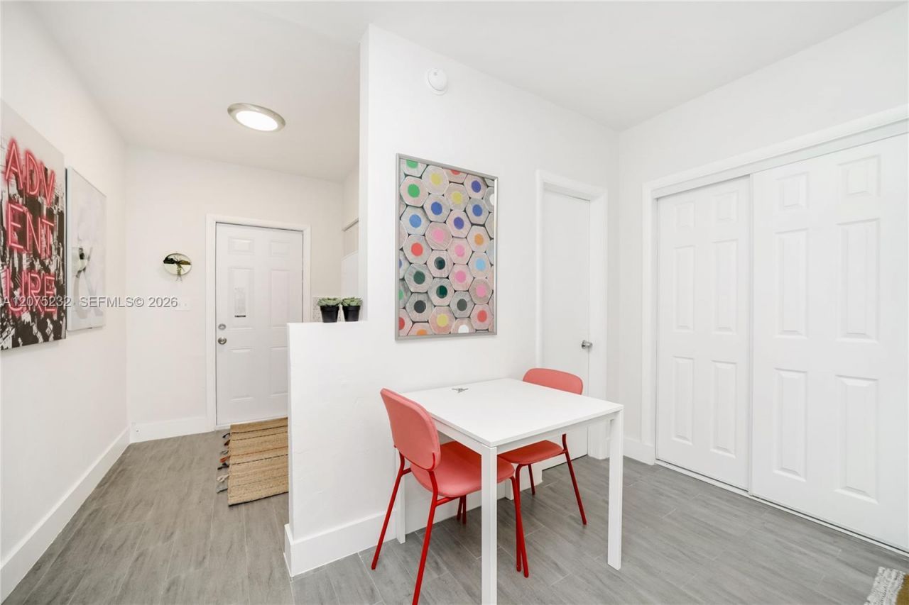 770 NE 123rd St , Unit 20, North Miami, FL 33161 Photo