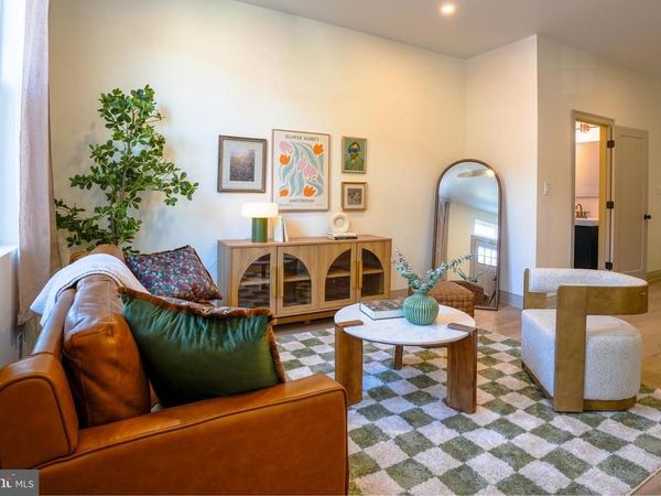 526 MOORE STREET, PHILADELPHIA, PA 19148