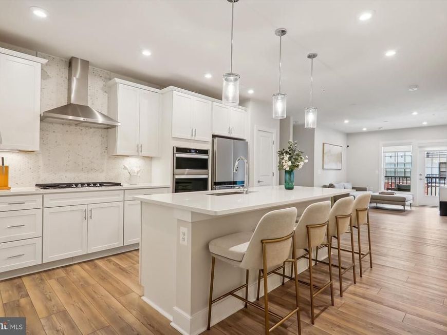 104 Saint Ives Place, Unit 209, National Harbor, MD 20745 Main Photo