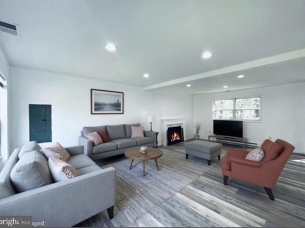 1226 COUNTRY PLACE DRIVE, TOBYHANNA, PA 18466