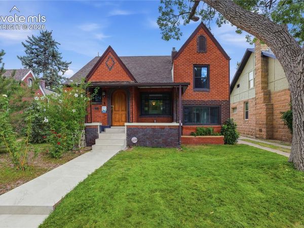 2418 N Greenwood Street, Pueblo, CO 81003