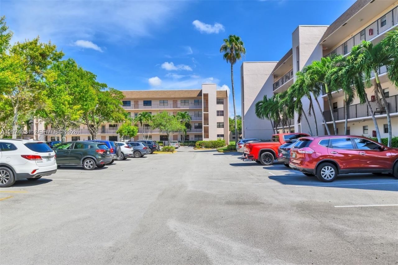 10444 NW 30th Ct, Unit 204, Sunrise, FL 33322 Photo