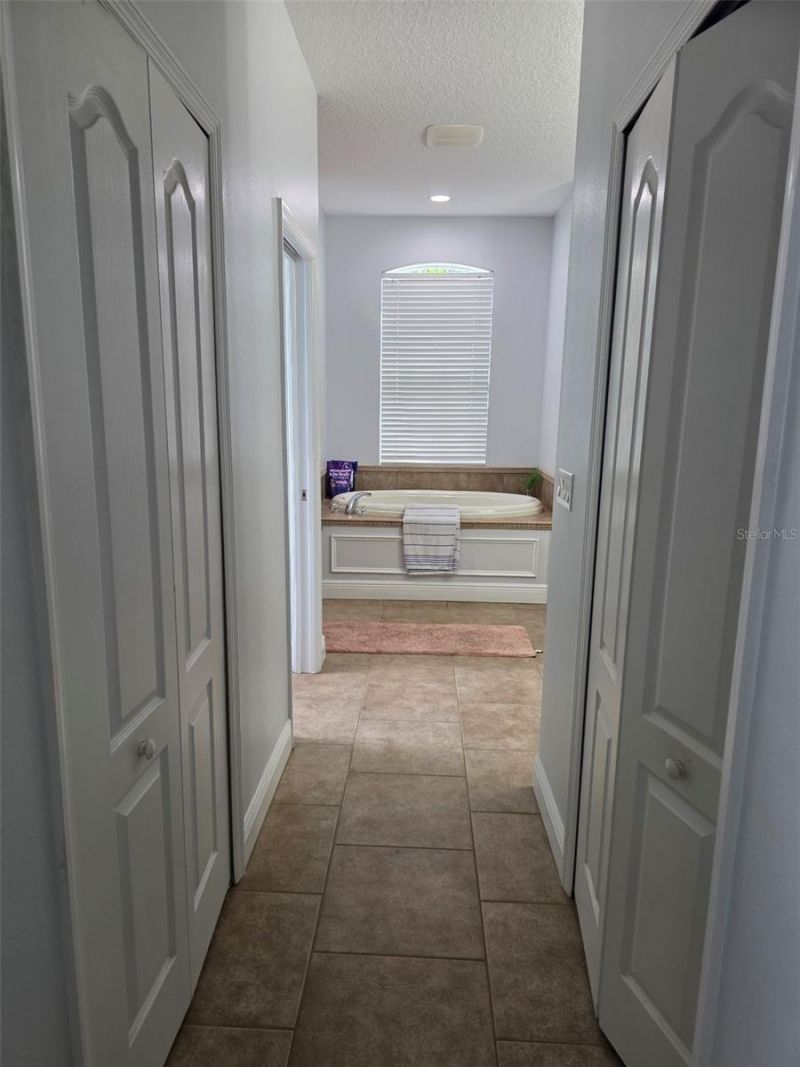 4644 Sawyer Road, Sarasota, FL 34233 Photo