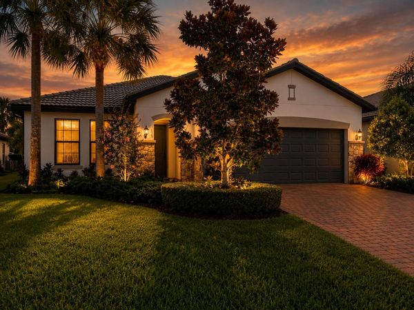 348 SE COURANCES Drive, Port St. Lucie, FL 34984