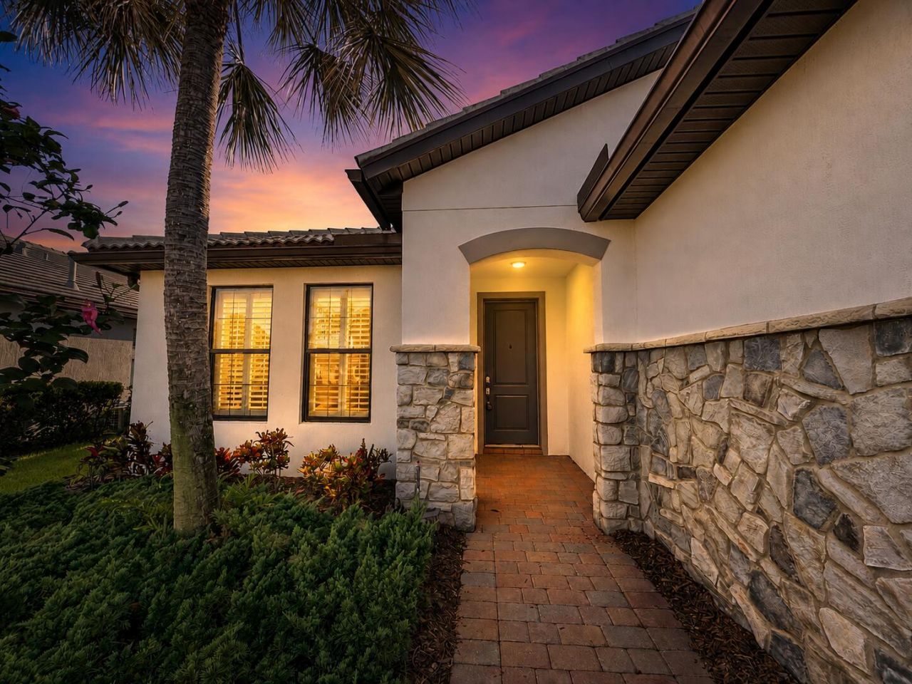 348 SE Courances Drive, Port Saint Lucie, FL 34984 Photo