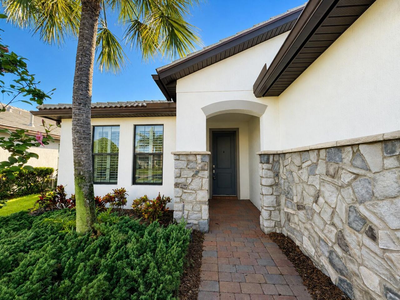 348 SE Courances Drive, Port Saint Lucie, FL 34984 Photo