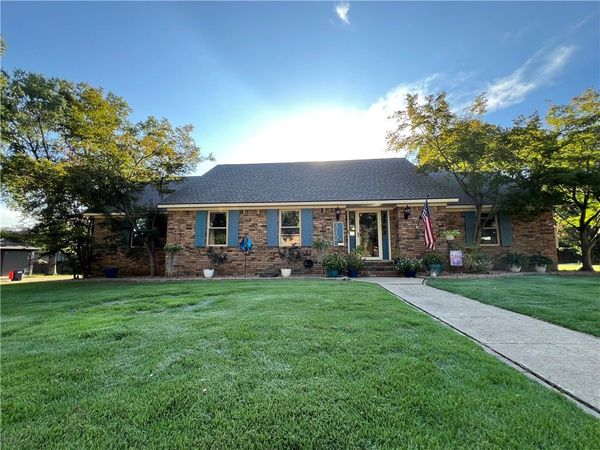 312 S UTAH Avenue, Russellville, AR 72801