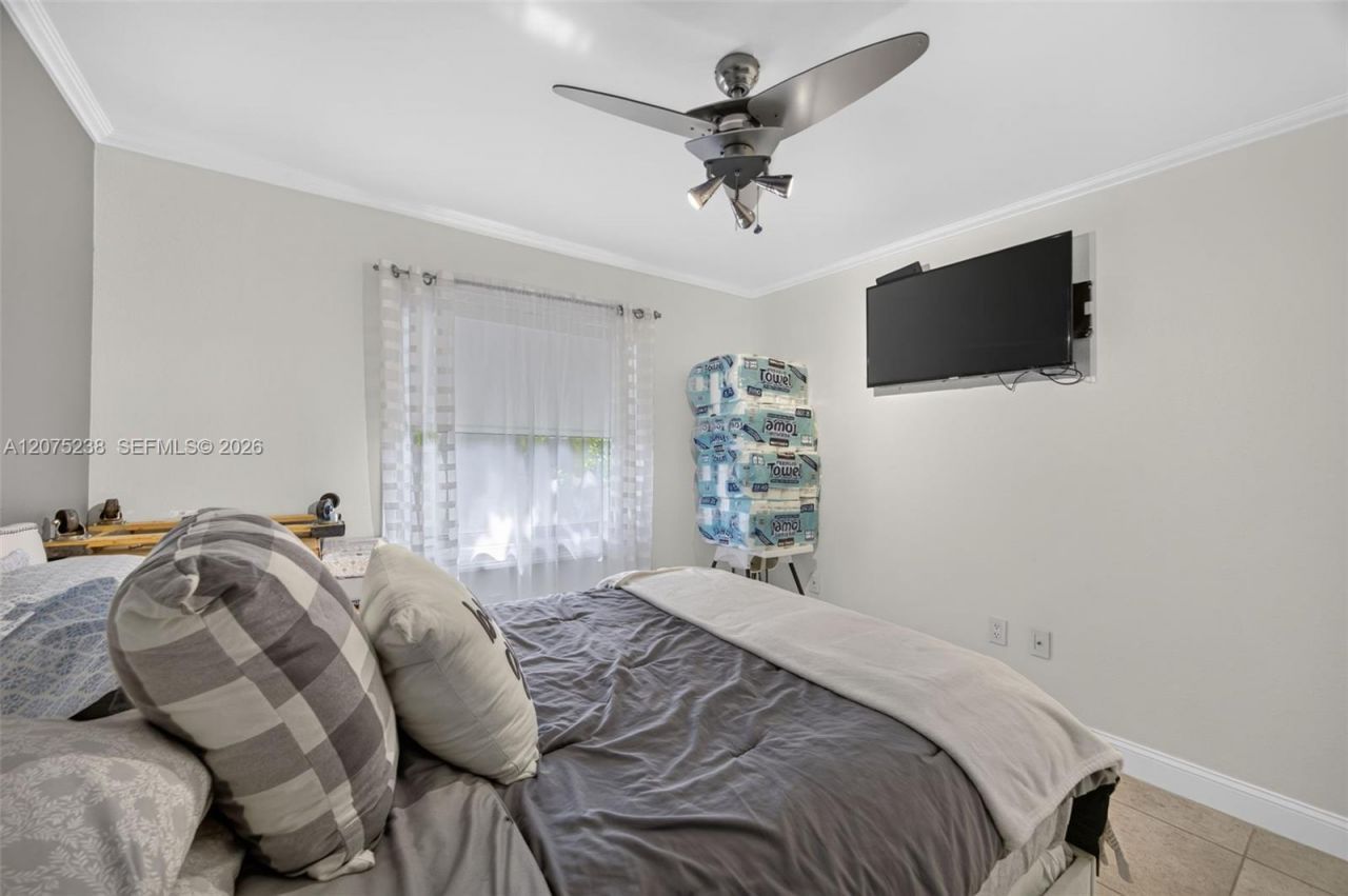 15401 SW 144th Ave , Miami, FL 33177 Photo