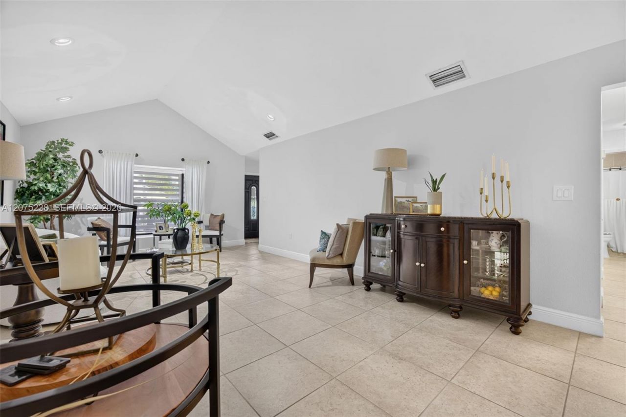 15401 SW 144th Ave , Miami, FL 33177 Photo