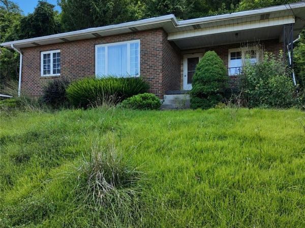 5121 Atchison Road, Bellaire, OH 43906
