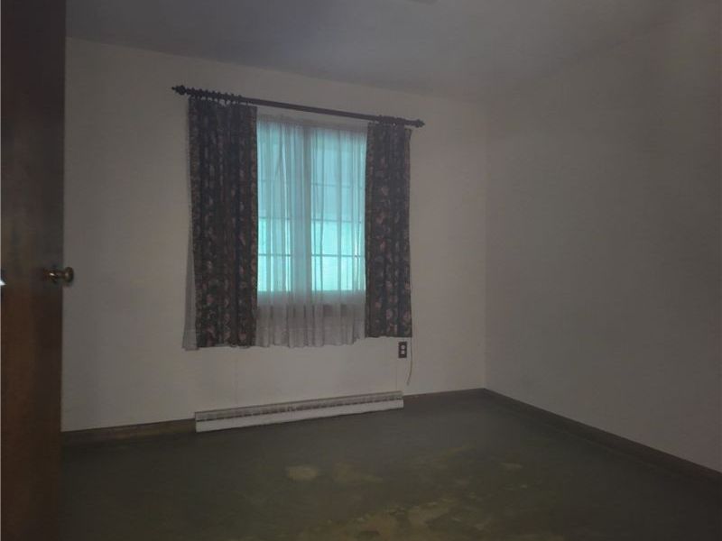 5121 Atchison Road, Bellaire, OH 43906 Photo 11