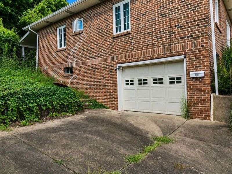 5121 Atchison Road, Bellaire, OH 43906 Photo 2