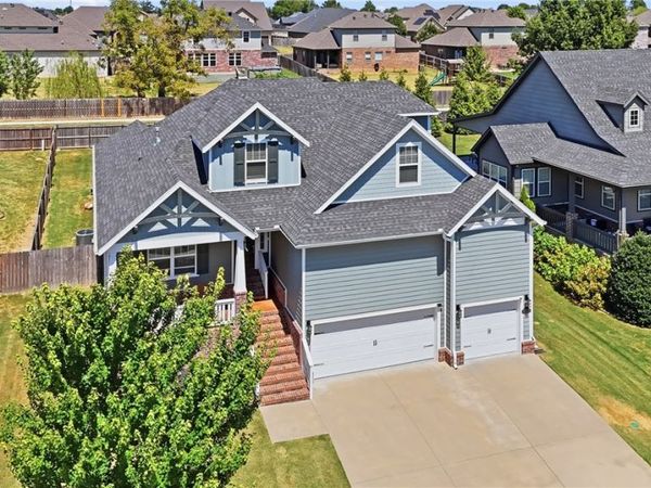 1006 Charing Cross , Cave Springs, AR 72718