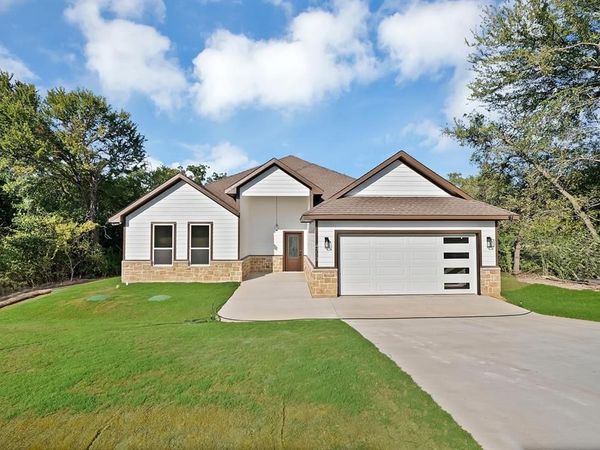 4713 Llano Street, Granbury, TX 76048