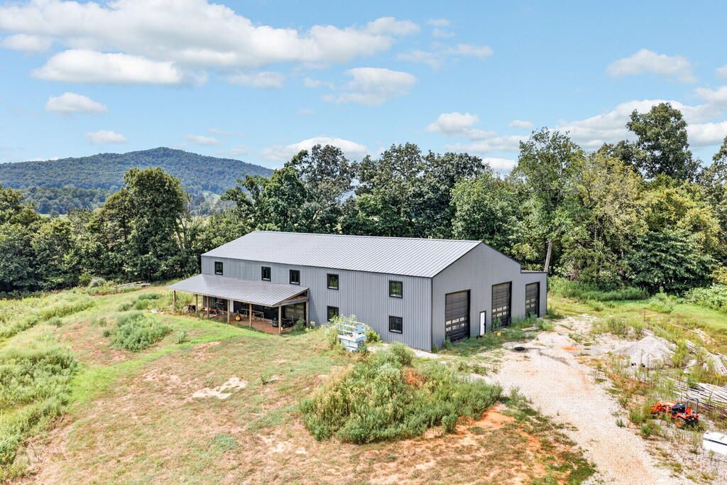 800 Dogwalk Rd, Monroe, TN 38573 Main Photo