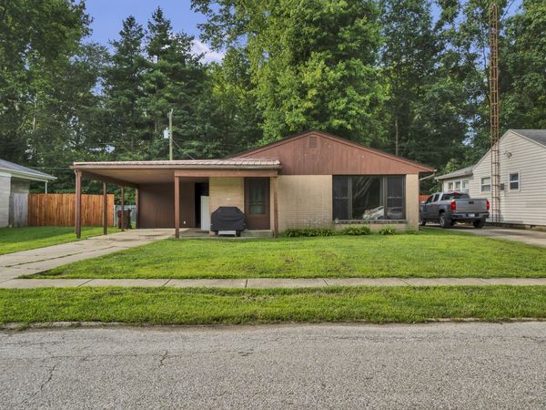 201 Myrtle Street , North Vernon, IN 47265
