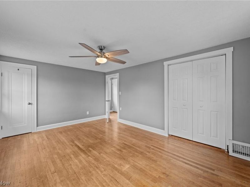 6810 Alber Avenue , Parma, OH 44129 Photo 24