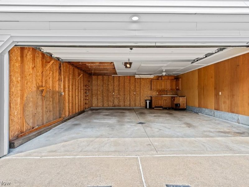 6810 Alber Avenue , Parma, OH 44129 Photo 41